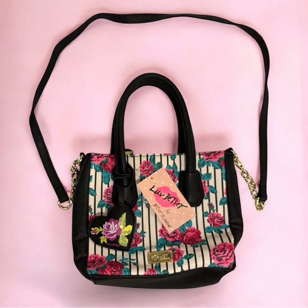 BETSY JOHNSON LUV BETSEY BLACK WHITE AND FLORAL SATCHEL, PURSE, BAG. NWT